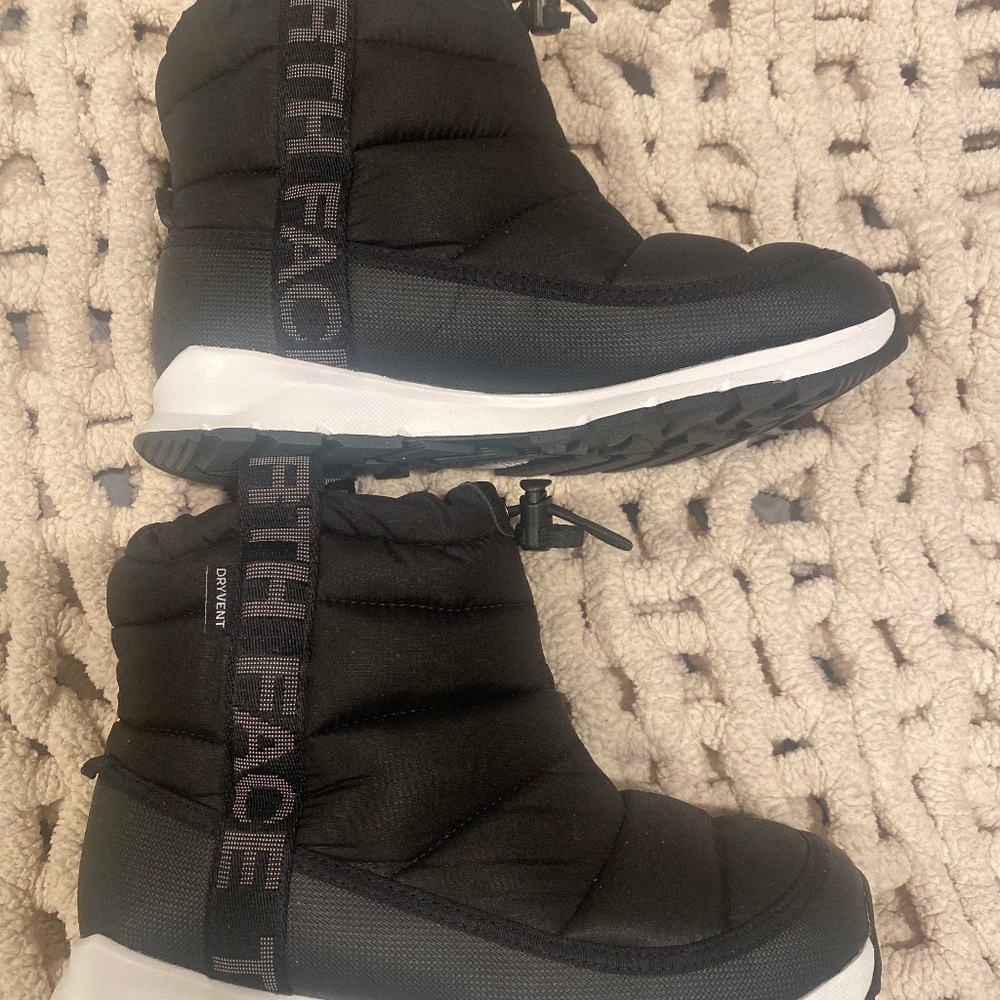 Northface Thermoball Big Boys size 6